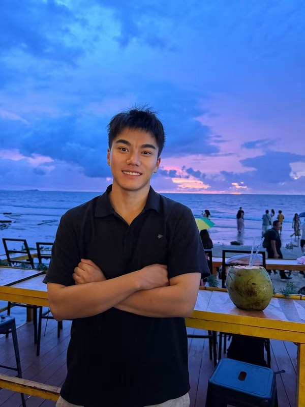 Zongying Lin portrait